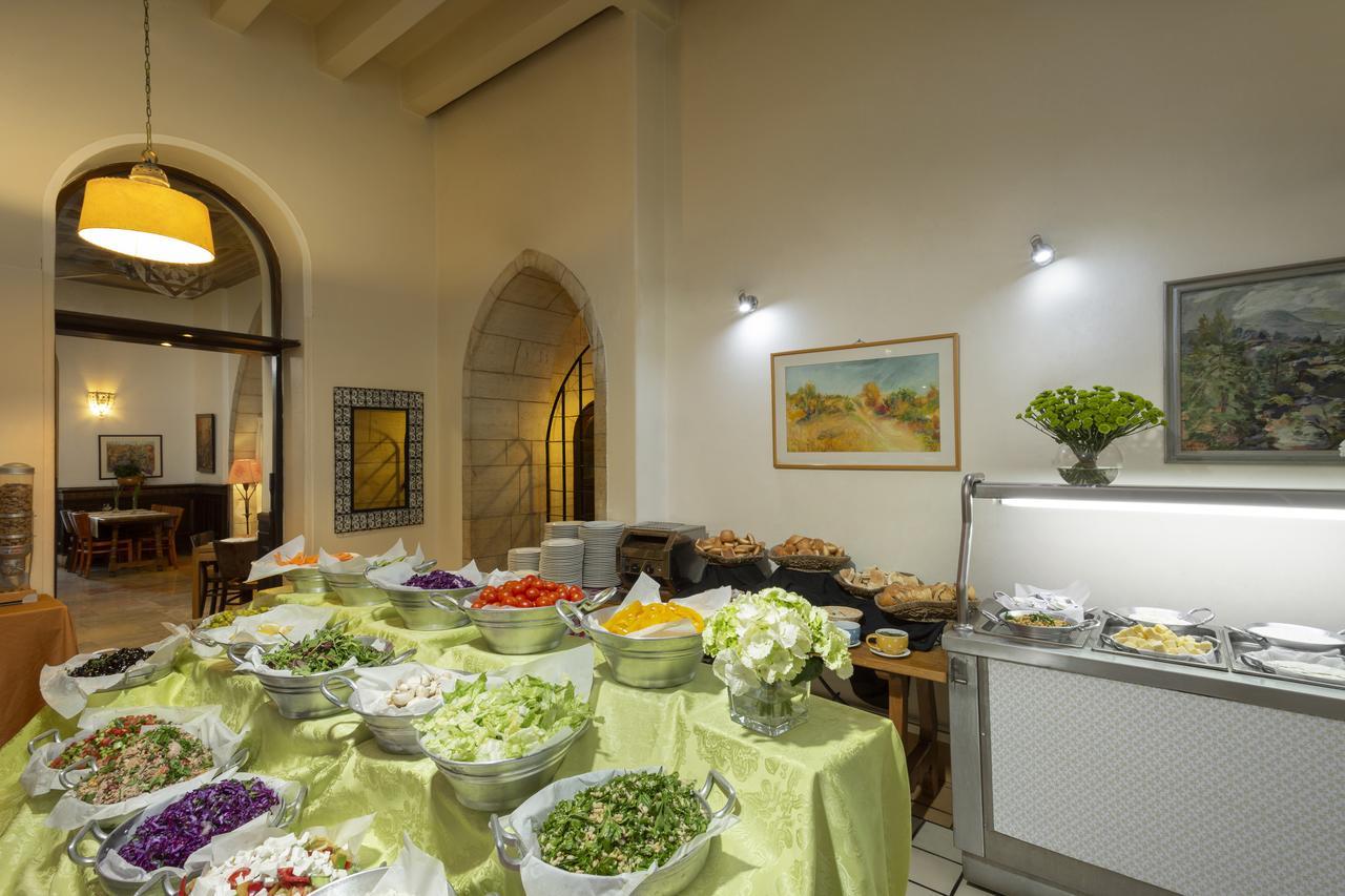 Ymca Three Arches Hotel Yerusalem Bagian luar foto