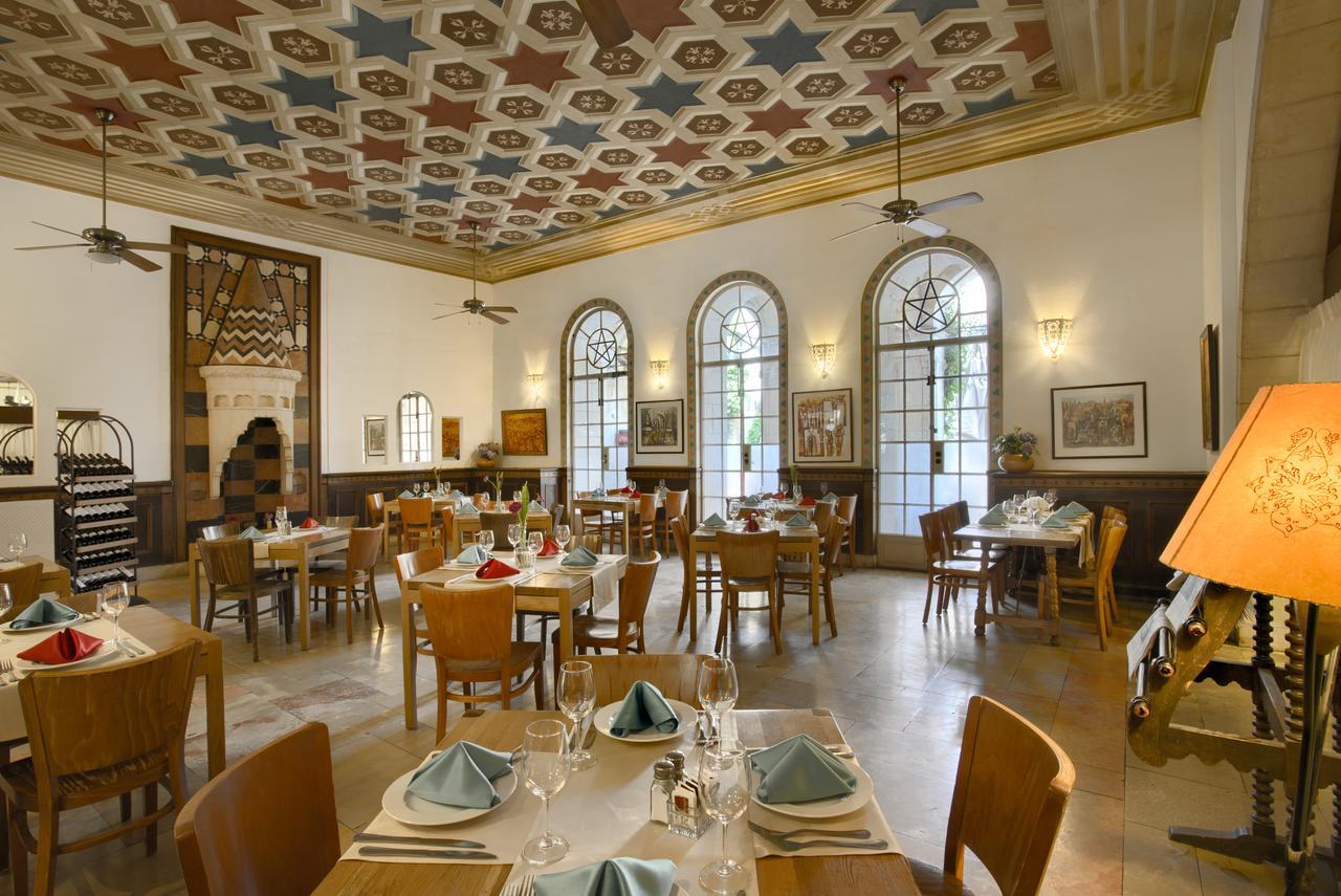 Ymca Three Arches Hotel Yerusalem Bagian luar foto