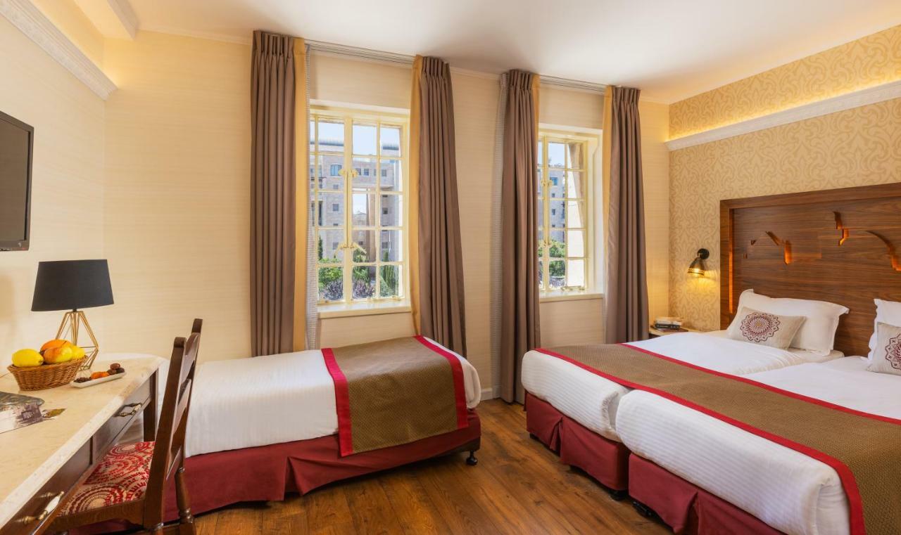 Ymca Three Arches Hotel Yerusalem Bagian luar foto