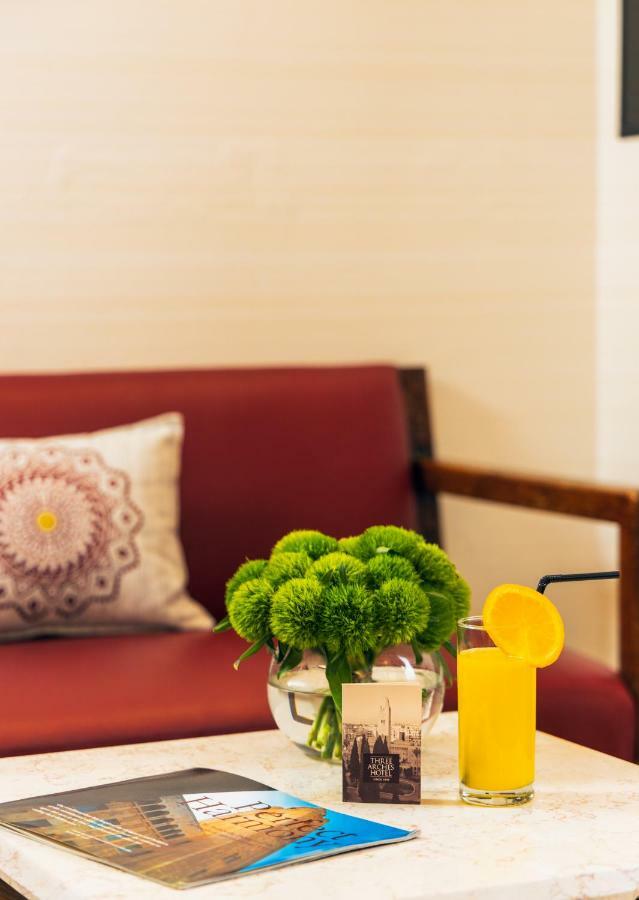 Ymca Three Arches Hotel Yerusalem Bagian luar foto